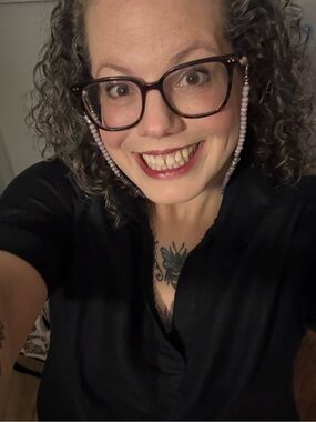 Meet your Posher, Toni